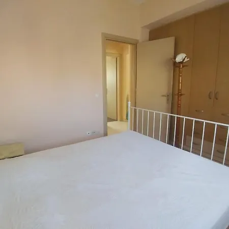 Christina Apartment